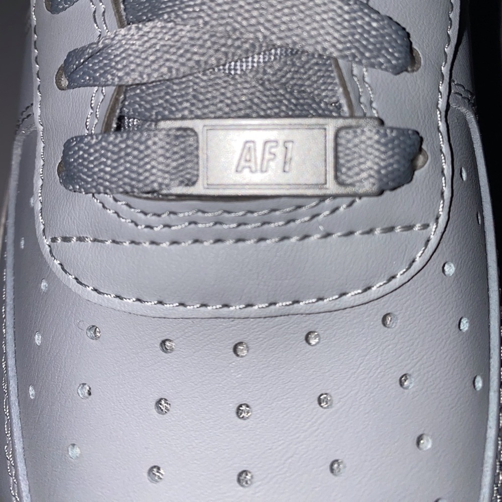 ⛹️‍♂️🏀🗑Authentic Brand New NIKE AIRFORCE1 High Top - Picture 5 of 6